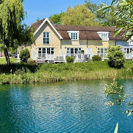Emerald Lake House South Cerney Eksteriør billede