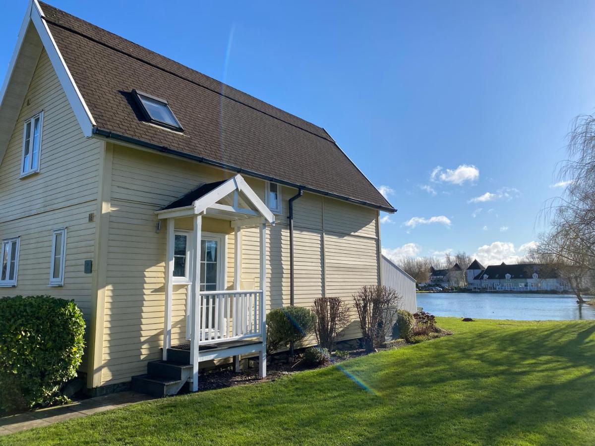 Emerald Lake House South Cerney Eksteriør billede